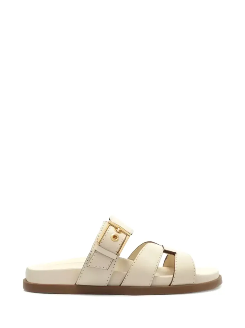 Sandália Arezzo em Pele Branca com Tiras