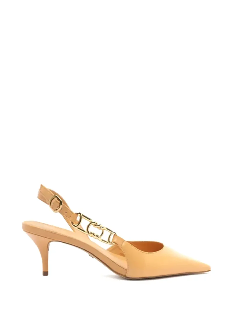 Scarpin Arezzo em Pele Beige e Salto Alto Fino