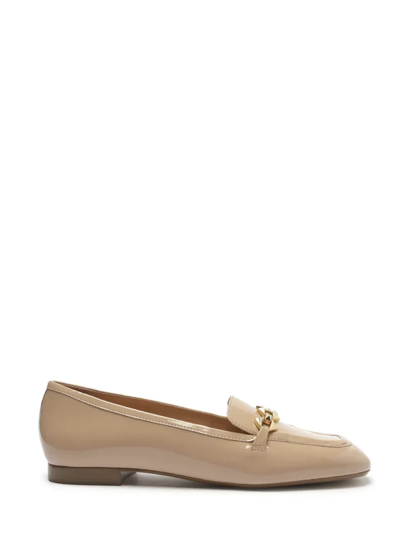 Loafer Arezzo em Pele Beige e Acabamento em Verniz