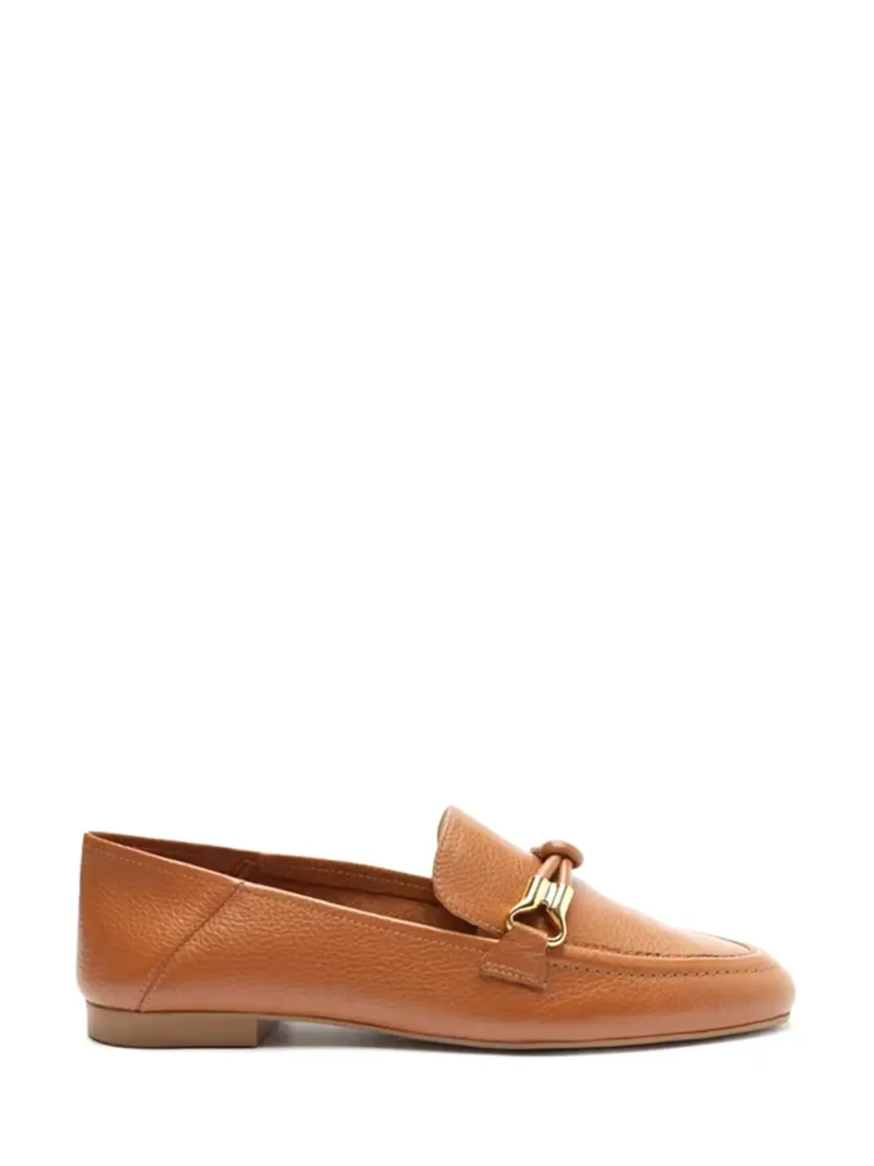 Loafer Arezzo em Pele Castanha e Pormenor em Dourado