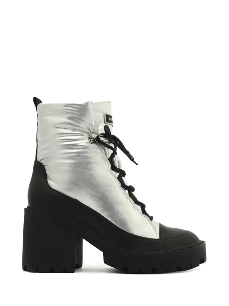 Bota Arezzo em Pele Prata e Sola Tratorada e Atacadores