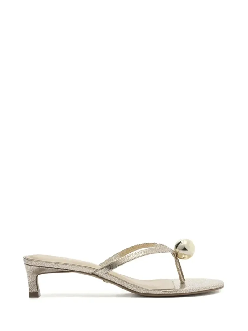 Sandália Arezzo em Pele Dourada e Metais Duo