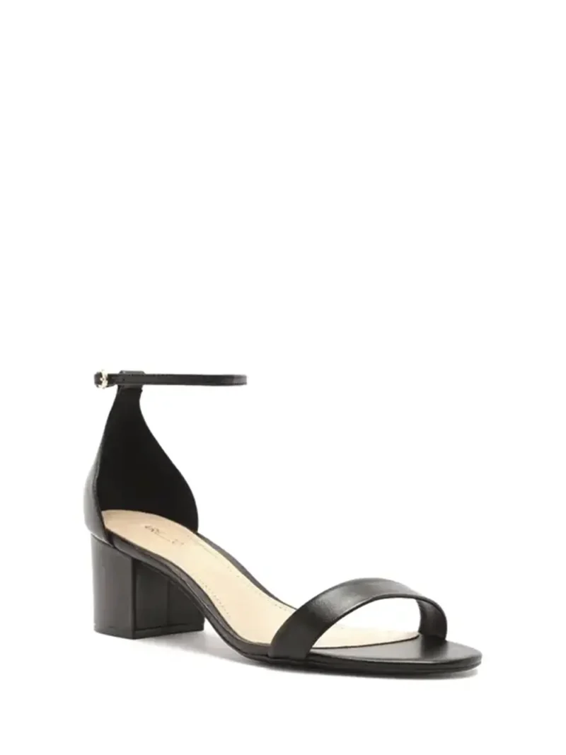 Alternative view of Sandália Arezzo Preta em Pele e Tira no Tornozelo