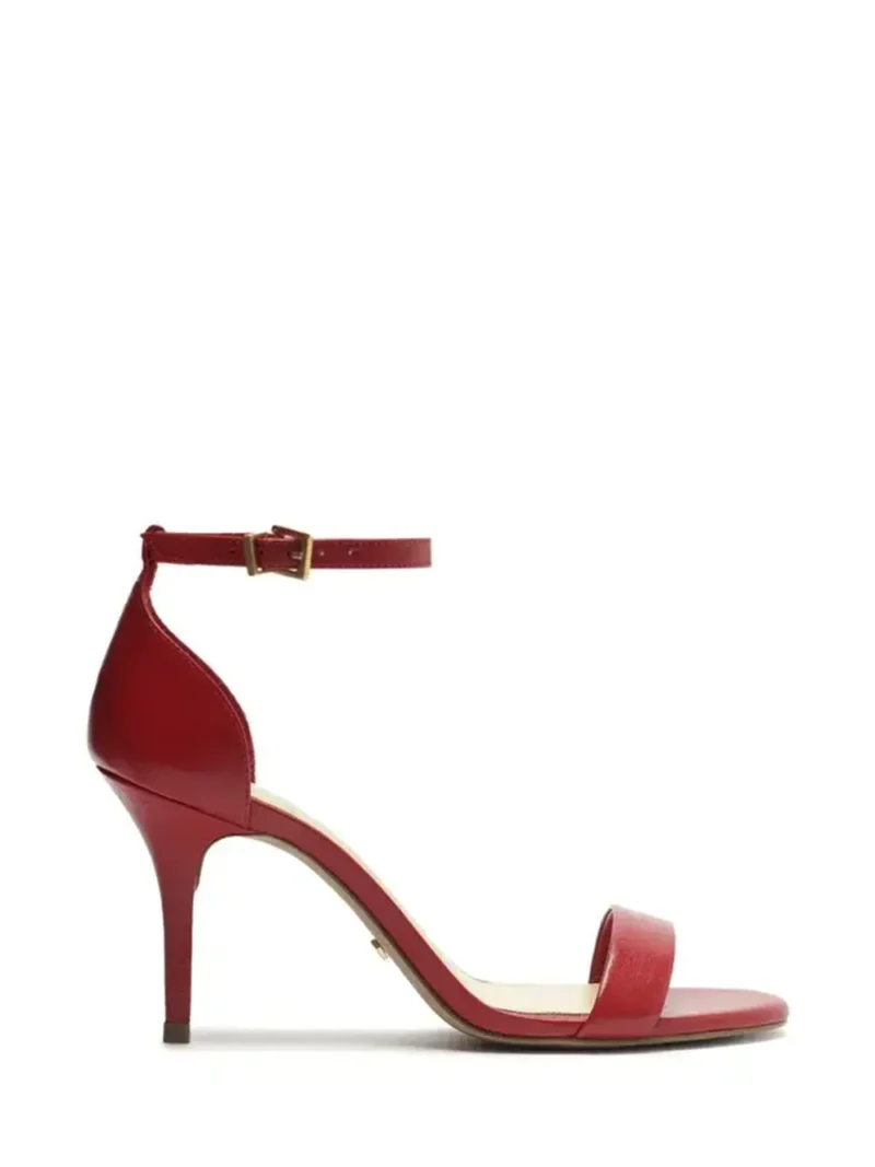Sandália em Pele Vermelha e Salto Fino