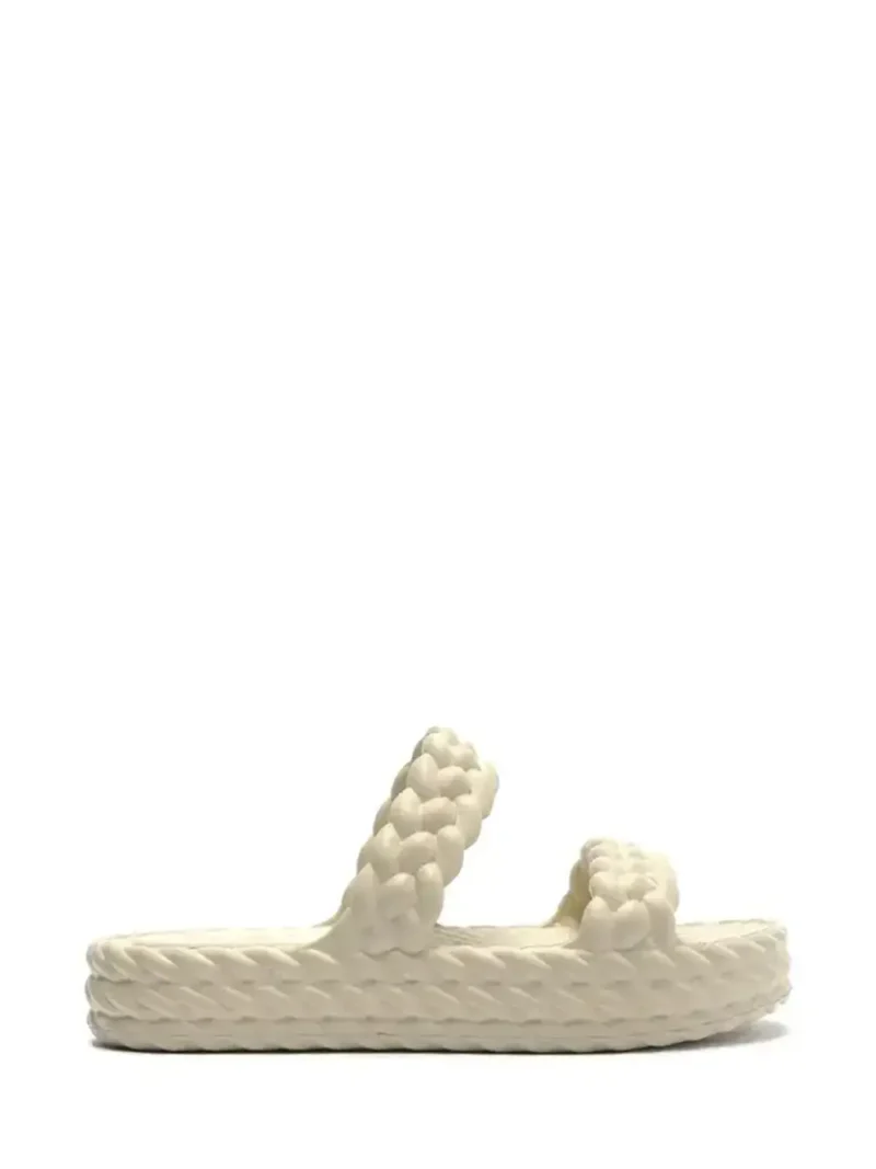 Sandália em EVA Off-White Entrançado