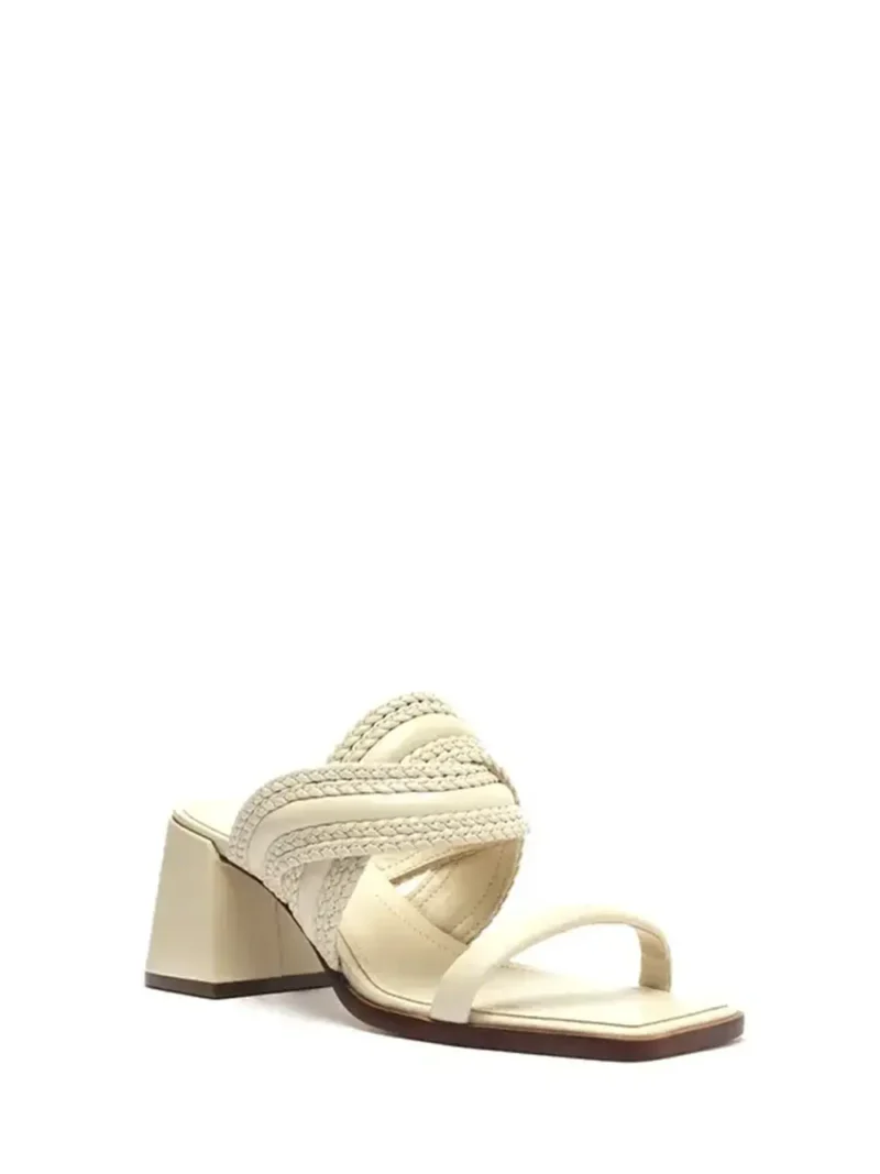 Alternative view of Sandália em Pele Off-White e Tiras Entrançadas