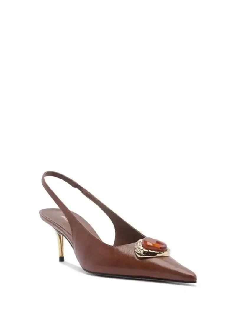 Alternative view of Scarpin em Pele Castanha e Pedra na Biqueira