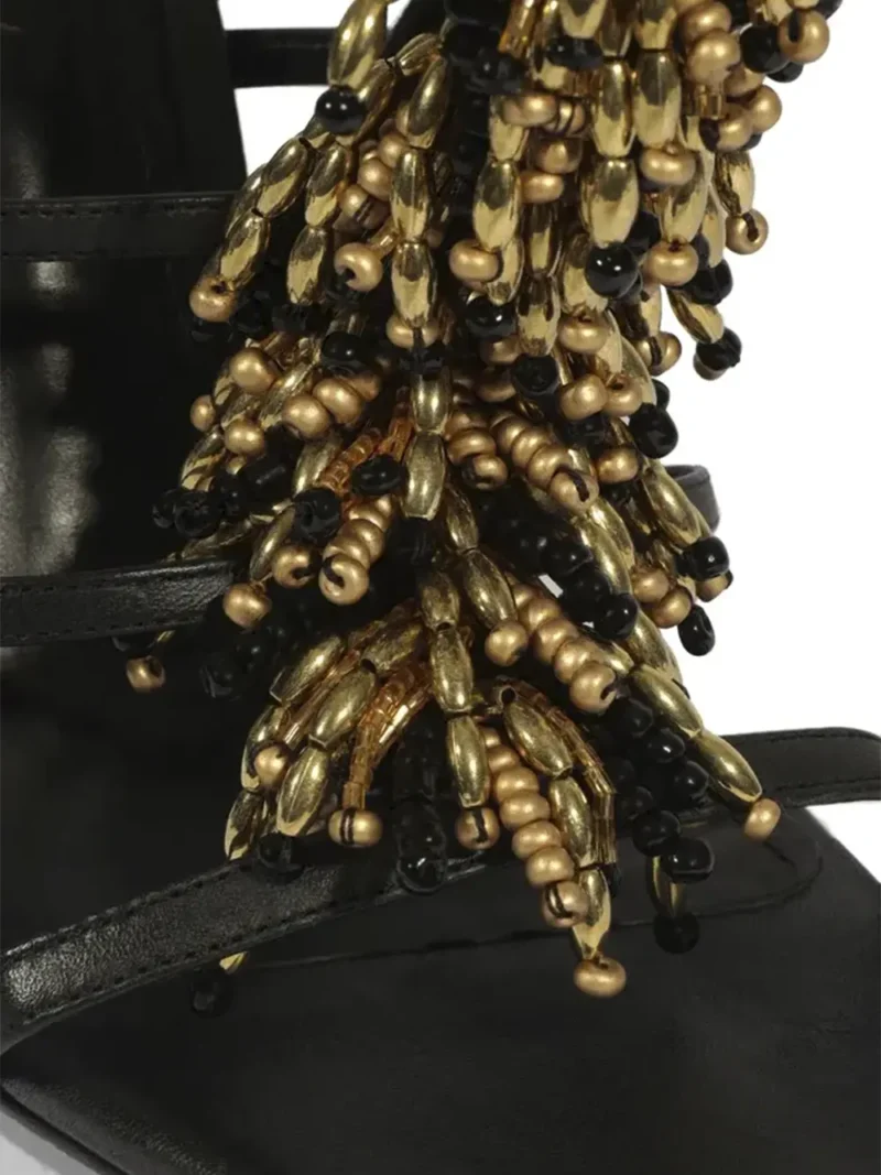 Alternative view of Sandália Preta em Pele com Tiras e Missangas