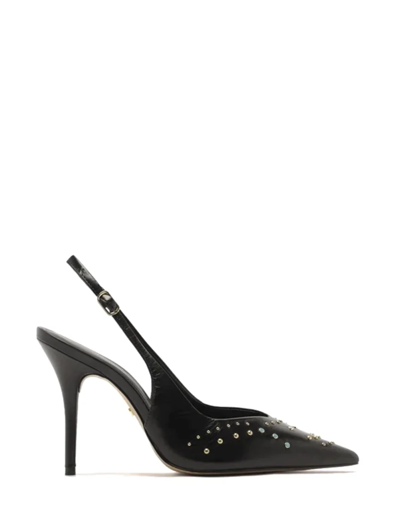 Scarpin Preto em Pele com Tachas