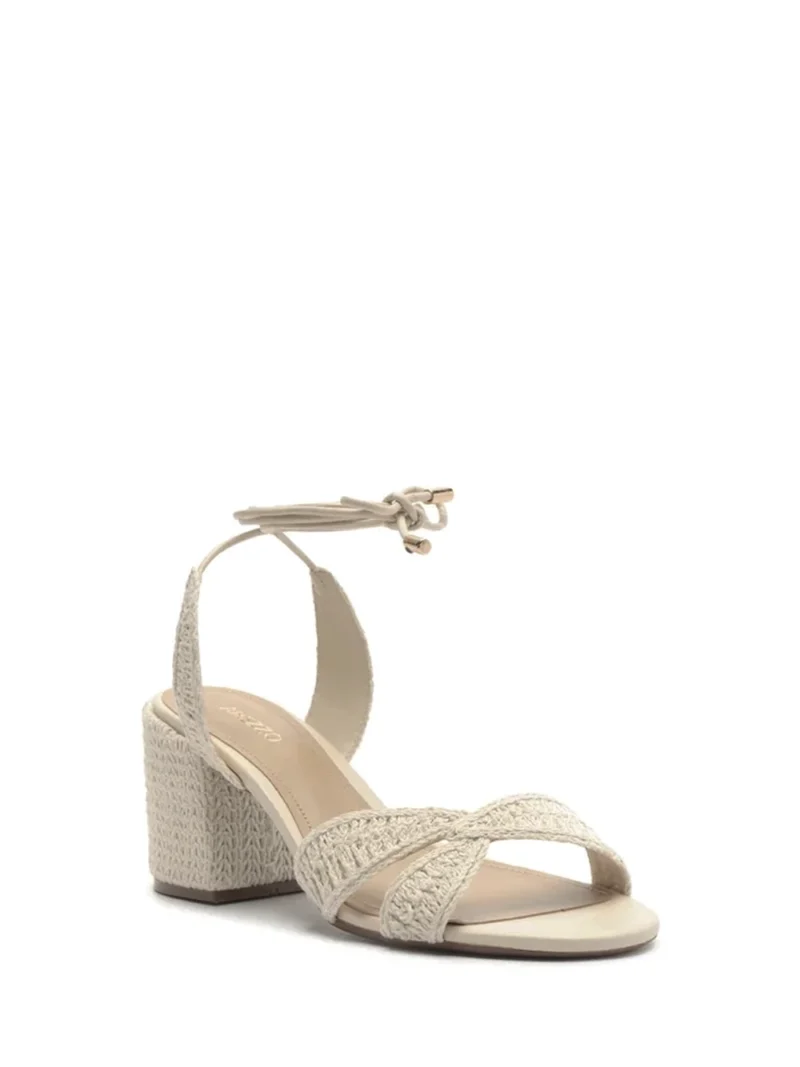 Alternative view of Sandália em Pele Off-White e Bordado Cruzado